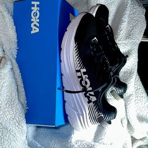 HOKA ONE ONE  Rincon